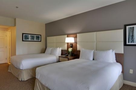 DoubleTree by Hilton Williamsburg - 75