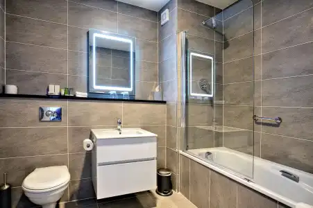 The Sandymount - 38