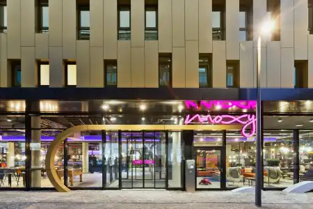 MOXY Frankfurt East - 43
