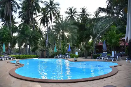 Bankrut Resort - 10