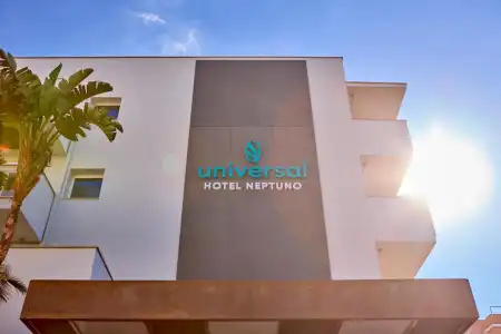 Universal Neptuno - Adults Only - 37