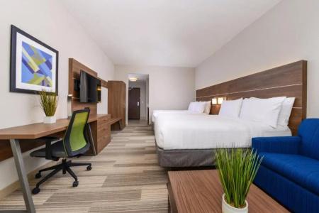 Holiday Inn Express & Suites St. Petersburg - Madeira Beach by IHG - 32