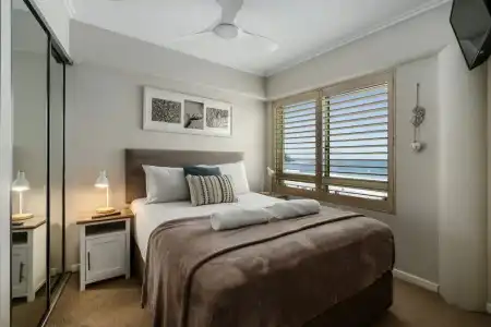 Rolling Surf Resort - 232