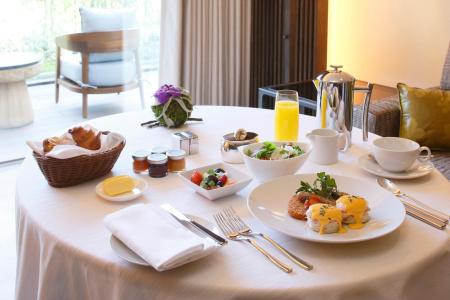 Four Seasons Kyoto - 12