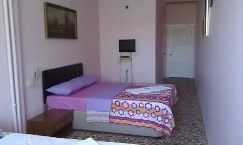 Çiğdem Motel Pansiyon & Pub - 2