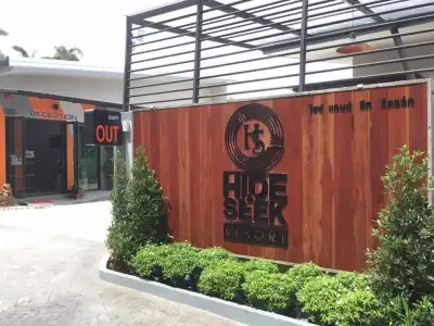 Hide & Seek Resort - 12