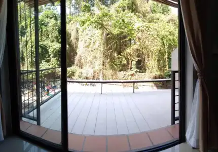 White Jail @ Koh Tao hostel - 33
