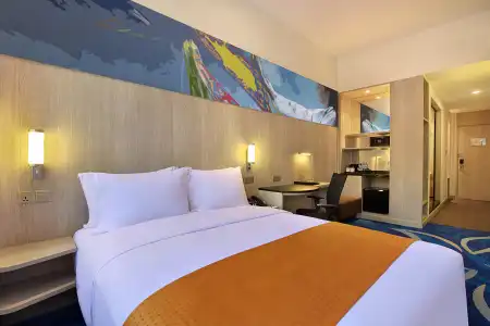 Holiday Inn Express Kuala Lumpur City Centre by IHG - 3