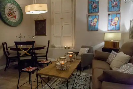 Apartamentos Luna Suites Palacio Almagra - 11