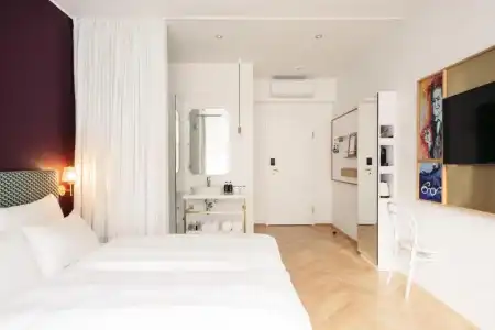 Schani Salon - 48