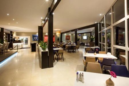 Ayun by Centro Comfort - 20