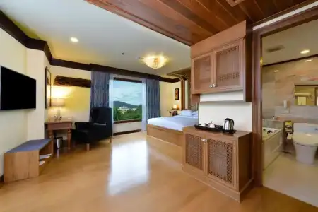 Peak Nimman Prestige - 61