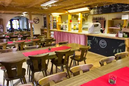 Balmers Hostel - 14
