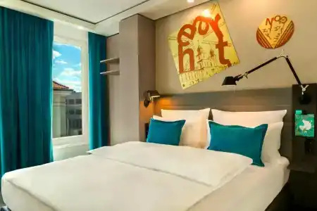 Motel One Warsaw - 39