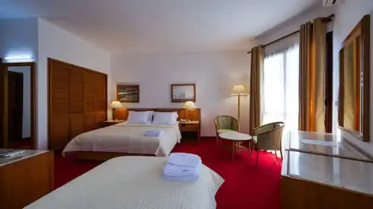 Chateau Linza Resort - 56