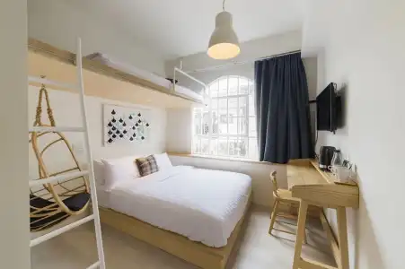 The Pattern Service Apartment - 125