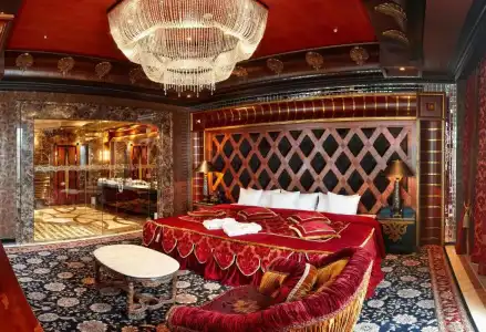 Royal Spa & Resort - 86