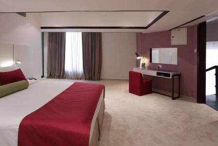 Ramada & Suites by Wyndham Dubai JBR - 22