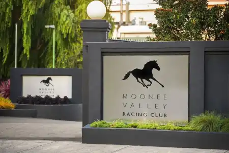 QUEENSVIEW168 APARTMENTS MOONEE PONDS - 13