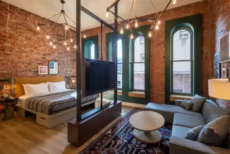 Moxy Cincinnati Downtown - 71
