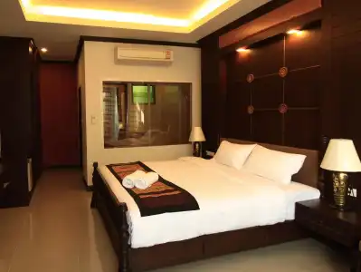 Baan Ratchiangsaen - 4