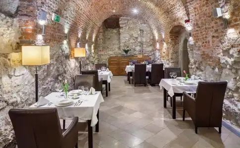 Unicus Krakow Old Town - Destigos - 19