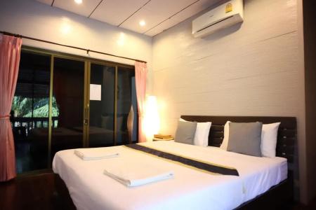 Marina Hut Guest House - 1