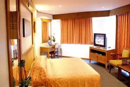 Royal Twins Palace - 5