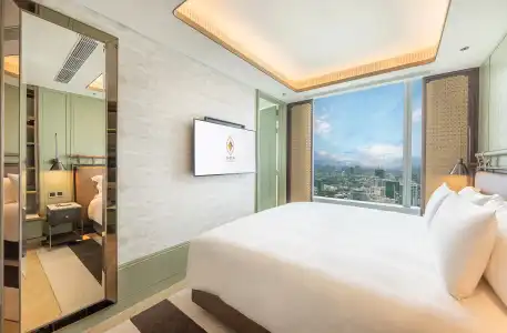 Eastin Grand Phayathai - 50