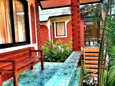 Lanta Queen Resort - 8