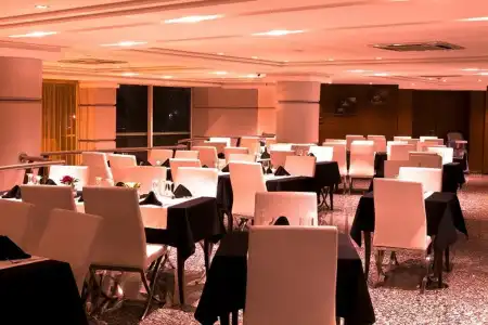 Le Zenith - 18
