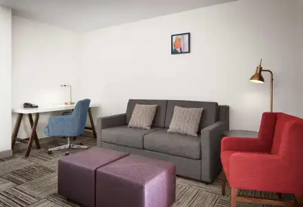 Hilton Garden Inn Las Vegas/Henderson - 13