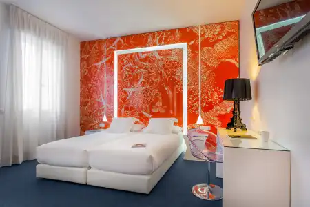 Trianon Rive Gauche - 9