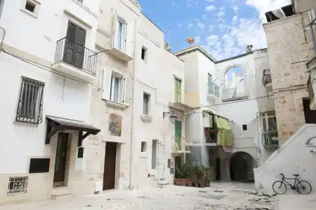 Dimora Madina by Manzoni Collection - 0