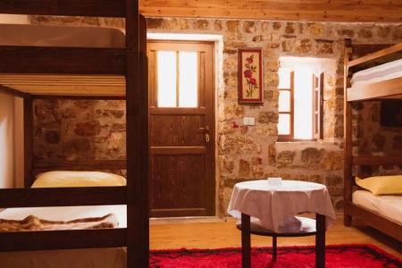 Hostel Mangalem - 12