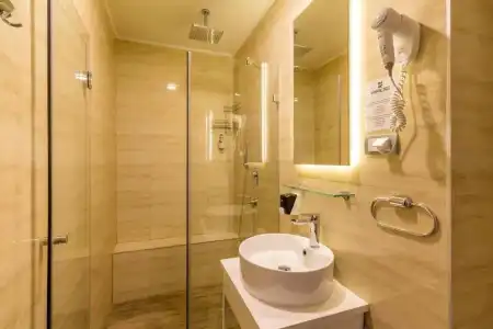 Privilege Suites by Central Park - 31