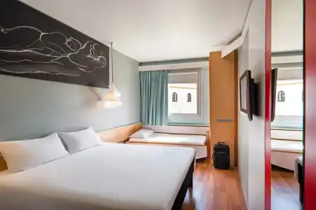 ibis Sevilla - 31