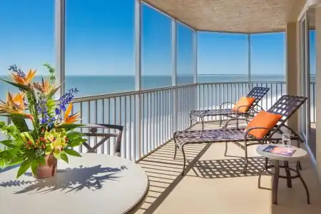 DiamondHead Beach Resort - 53