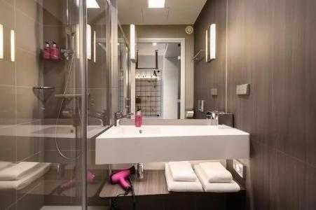 Moxy Dresden Neustadt - 43