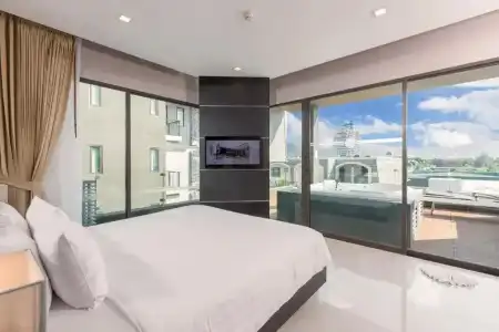 The Charm Resort Phuket - 87