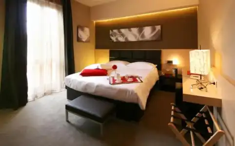 UNAHOTELS Villa dei Platani Foligno - 49