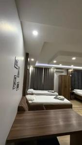 Han Suite - 60