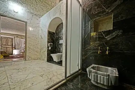 Kayatas Cave Suites - 192