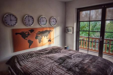 Road Stop Neandertal - 66