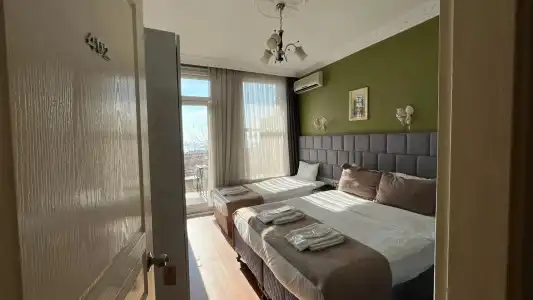 Tulip House - 45