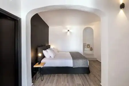Pearl of Caldera Oia Boutique - 83