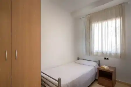 SG Costa BCN Apartments - 18