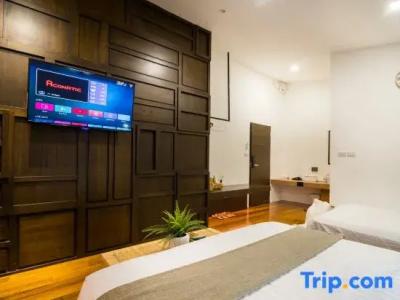Siam Nitra Boutique - 79
