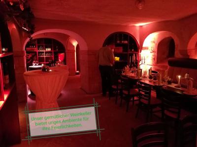 & Restaurant Bergfried - 14