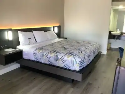 Motel 6 Memphis Northeast - 2